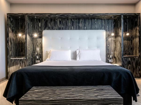 Hotel Maydrit Airport : photo 1 de la chambre suite