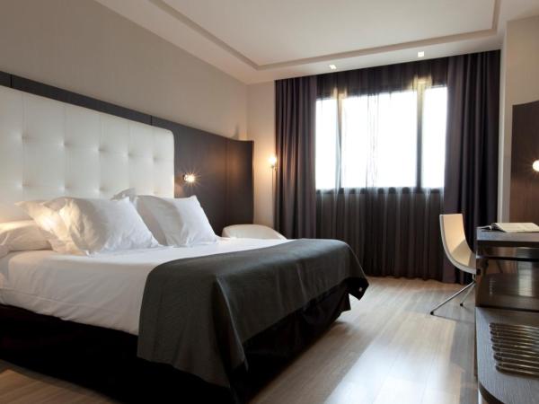 Hotel Maydrit Airport : photo 1 de la chambre chambre double ou lits jumeaux