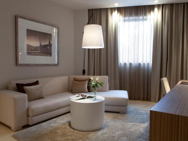 Hotel Maydrit Airport : photo 9 de la chambre suite