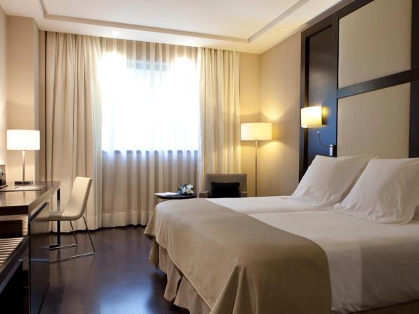 Hotel Maydrit Airport : photo 3 de la chambre chambre double ou lits jumeaux basique