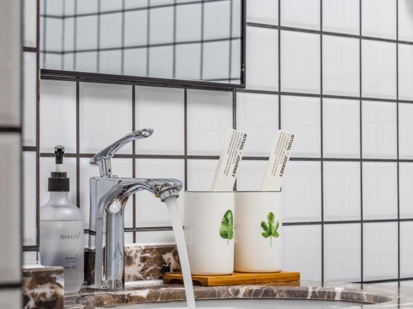 Summer Tree Inn (The Captain's Hostel) : photo 6 de la chambre chambre lits jumeaux standard