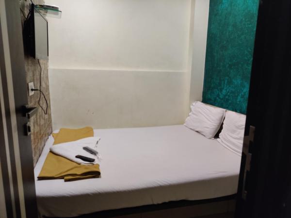 Hotel Golden Sagar : photo 6 de la chambre chambre double Économique