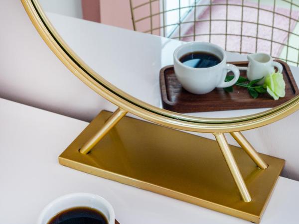 Summer Tree Inn (The Captain's Hostel) : photo 6 de la chambre chambre familiale avec salle de bains