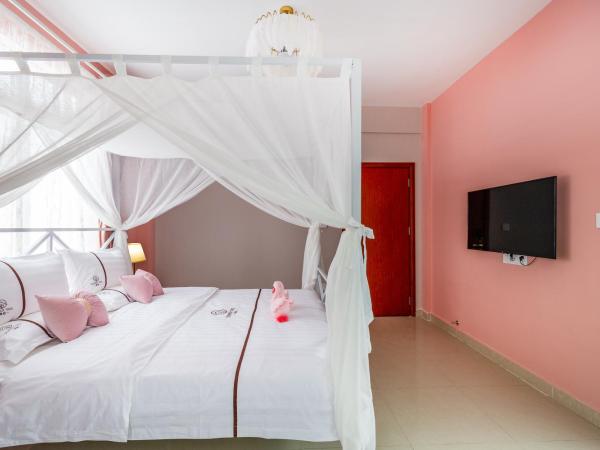 Summer Tree Inn (The Captain's Hostel) : photo 6 de la chambre chambre supérieure lit queen-size