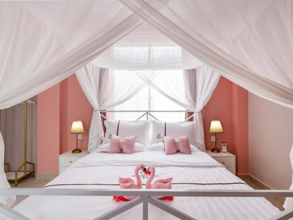 Summer Tree Inn (The Captain's Hostel) : photo 1 de la chambre chambre supérieure lit queen-size