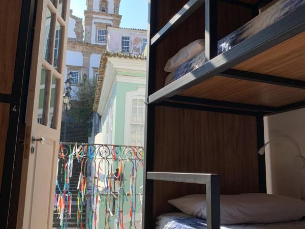 Bahia Pelô Hostel : photo 1 de la chambre lit dans dortoir mixte de 10 lits