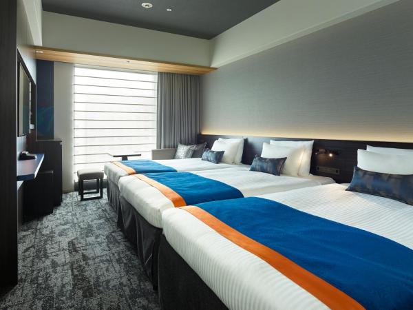 Mitsui Garden Hotel Ginza-gochome : photo 1 de la chambre chambre lits jumeaux moyenne avec lit d'appoint