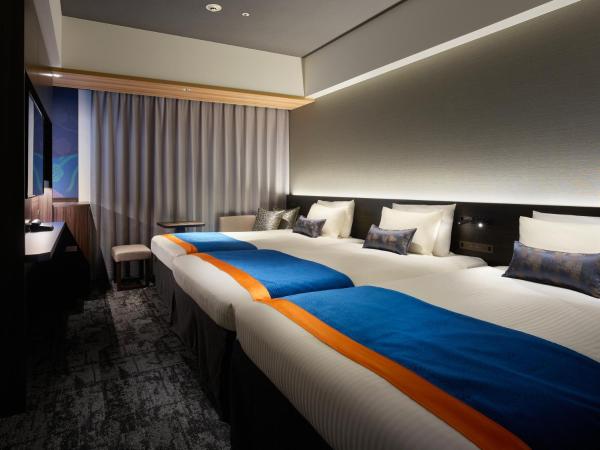 Mitsui Garden Hotel Ginza-gochome : photo 2 de la chambre chambre lits jumeaux moyenne avec lit d'appoint