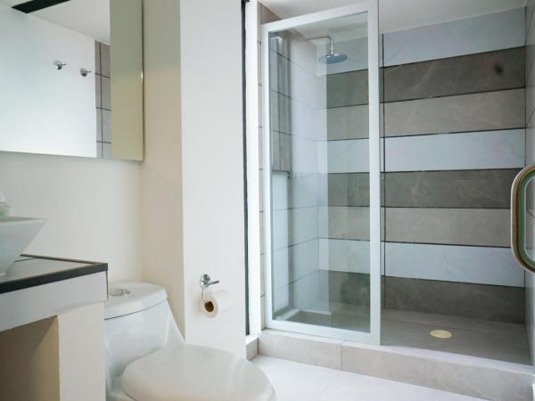 The Dear : photo 8 de la chambre chambre double deluxe avec balcon