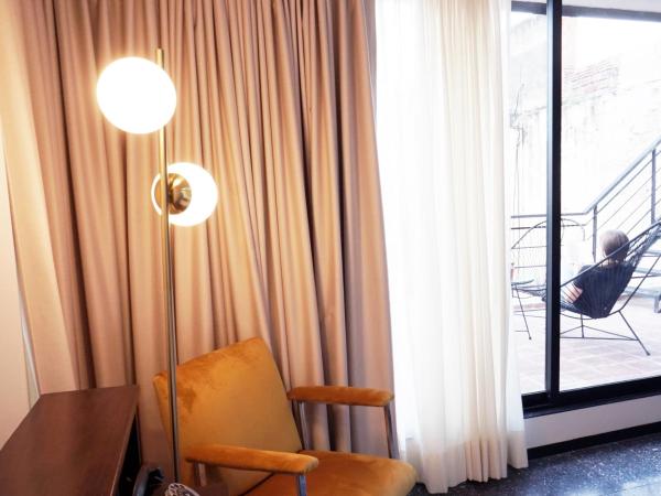 The Dear : photo 3 de la chambre chambre double deluxe avec balcon