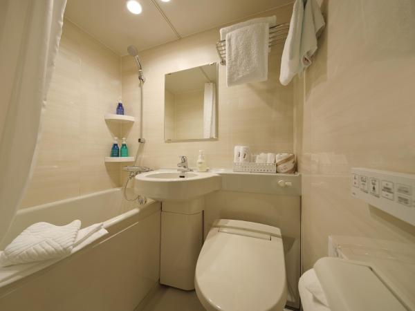 Red Roof Inn Kamata / Haneda Tokyo : photo 8 de la chambre chambre double avec salle de bains
