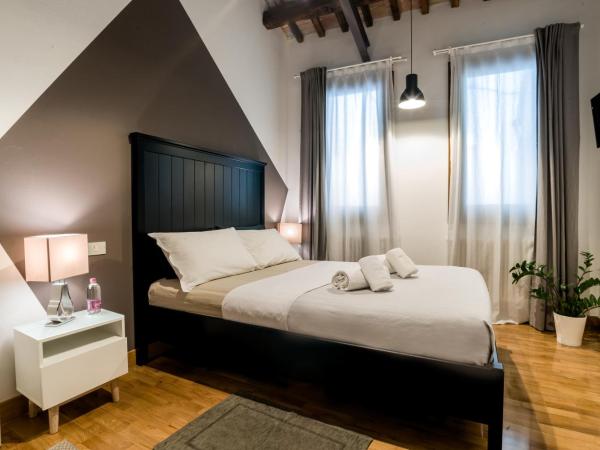 Castelmenardo39 : photo 9 de la chambre chambre familiale