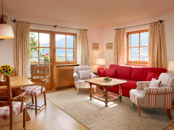 Landsitz Rmerhof - Hotel Apartments : photo 1 de la chambre premium apartment - family with two-bedrooms and balcony