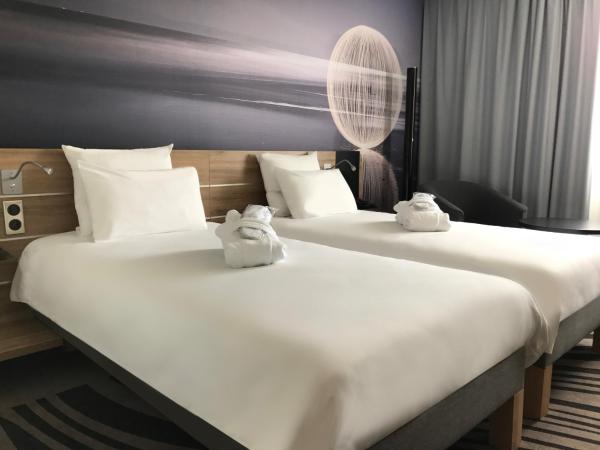 Novotel Szczecin Centrum : photo 1 de la chambre chambre lits jumeaux standard