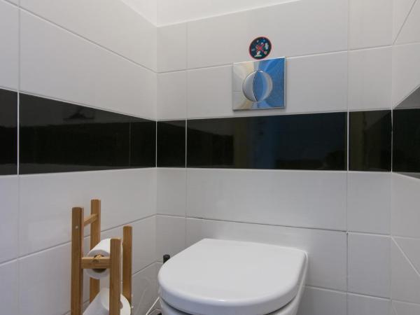 Great place near city centre : photo 10 de la chambre chambre double