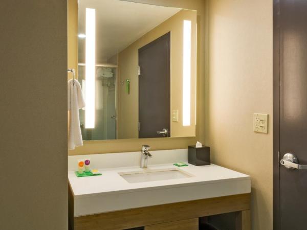 Hyatt Place Los Cabos : photo 2 de la chambre suite lit king-size avec canapé-lit et vue sur l'océan 