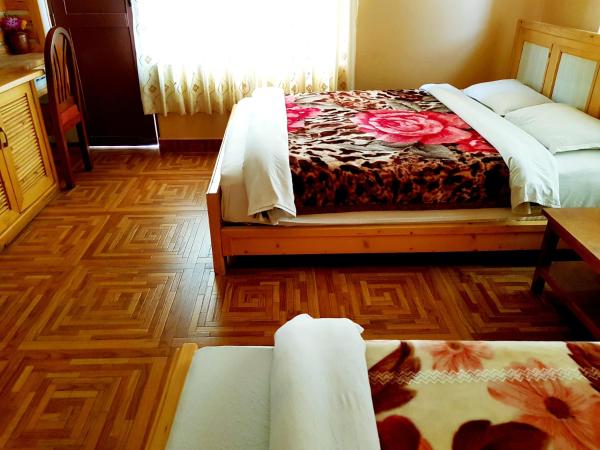 Hotel Diplomat : photo 3 de la chambre chambre triple standard