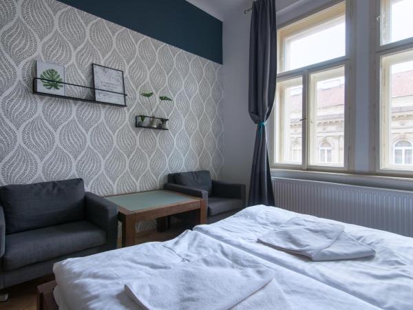 Great place near city centre : photo 2 de la chambre chambre double standard