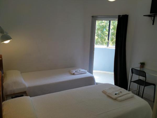 Hostal Abitum Madrid : photo 2 de la chambre chambre lits jumeaux