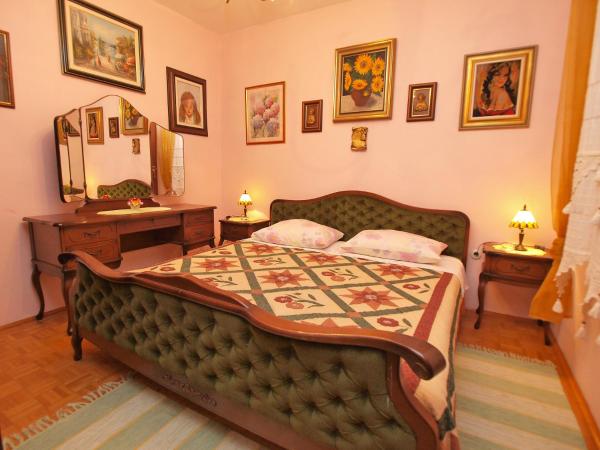 Apartments and room Rabac 155 : photo 5 de la chambre appartement