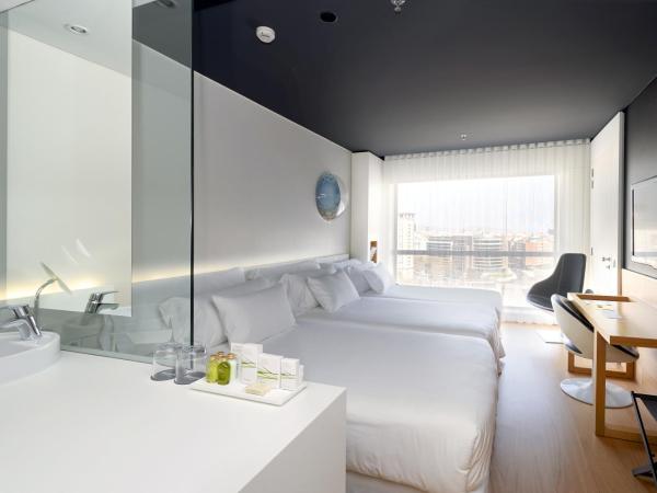 Barceló Sants : photo 1 de la chambre chambre de luxe avec lit d'appoint