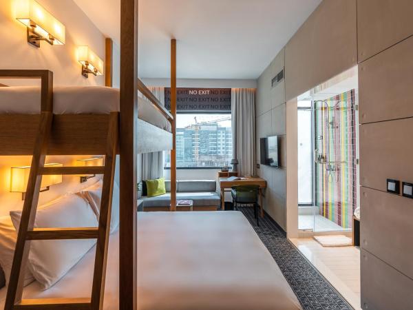 Studio One Hotel : photo 3 de la chambre chambre triple standard