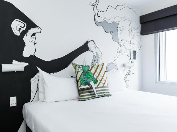 Majestic Minima Hotel : photo 6 de la chambre unique art room