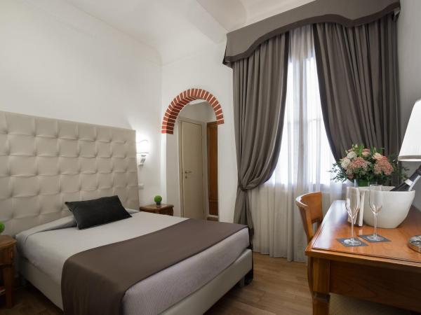 Hotel Bretagna Heritage - Alfieri Collezione : photo 1 de la chambre chambre simple