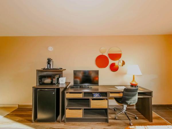 Howard Johnson by Wyndham Winnipeg West : photo 9 de la chambre chambre lit queen-size avec 2 lits queen-size - 2ème Étage/non-fumeurs