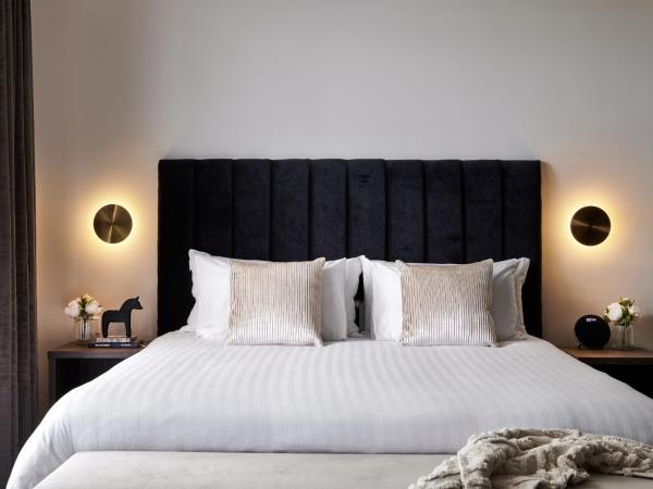 Crowne Plaza Sydney Burwood, an IHG Hotel : photo 2 de la chambre chambre lit king-size standard – vue sur ville – accessible aux personnes à mobilité réduite