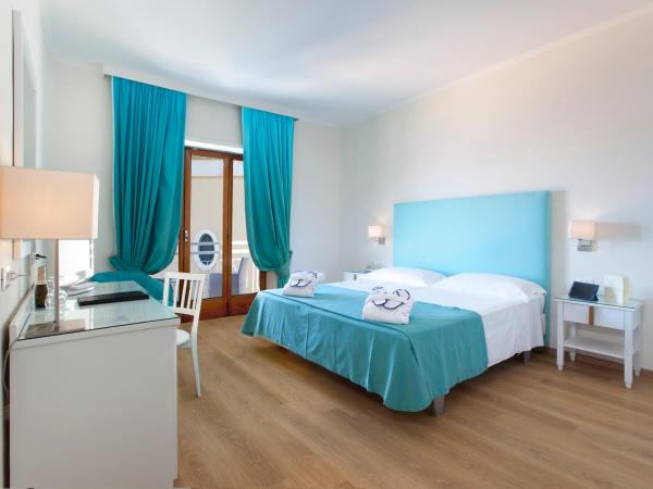 Hotel Regina : photo 1 de la chambre chambre double ou lits jumeaux - vue sur mer