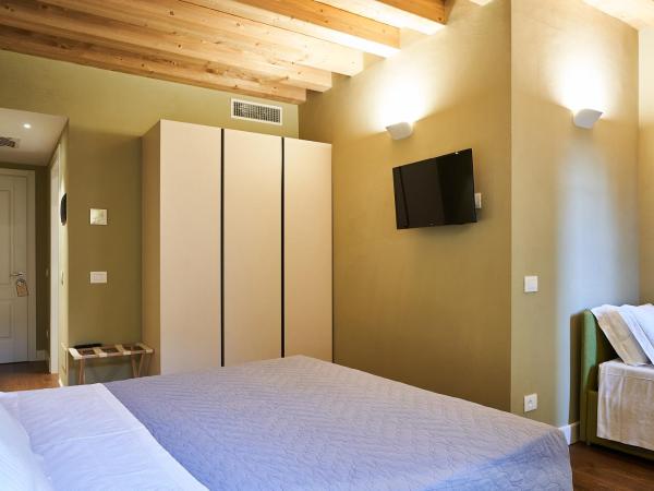 Locanda delle Mercanzie : photo 1 de la chambre chambre double