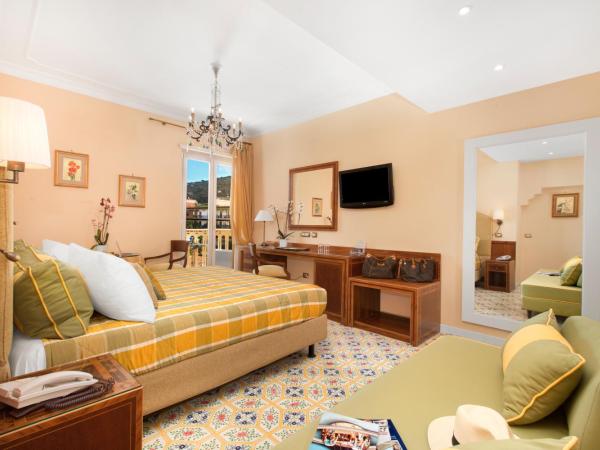 Hotel Antiche Mura : photo 1 de la chambre chambre double ou lits jumeaux deluxe avec balcon