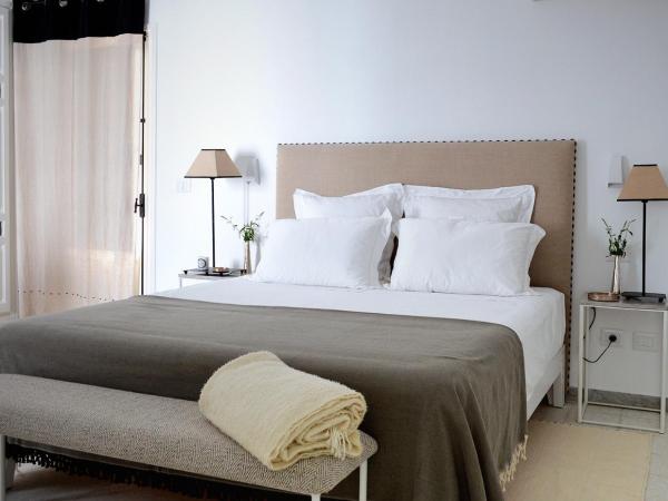 VILLA EDO : photo 1 de la chambre suite - vue sur jardin