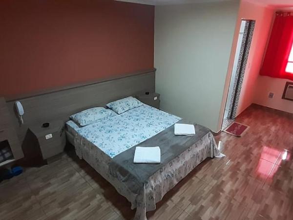 Charlott Hotel : photo 6 de la chambre grande chambre double 