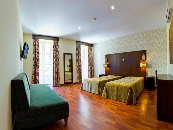 Hotel Borges Chiado : photo 4 de la chambre chambre triple standard