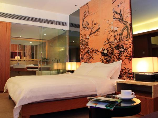 Grand Mercure Dongguan Humen : photo 1 de la chambre suite supérieure 
