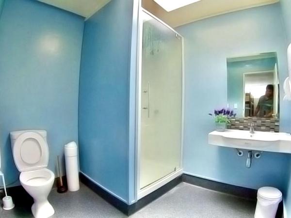 Rotorua Downtown Backpackers : photo 2 de la chambre lit dans dortoir mixte de 8 lits