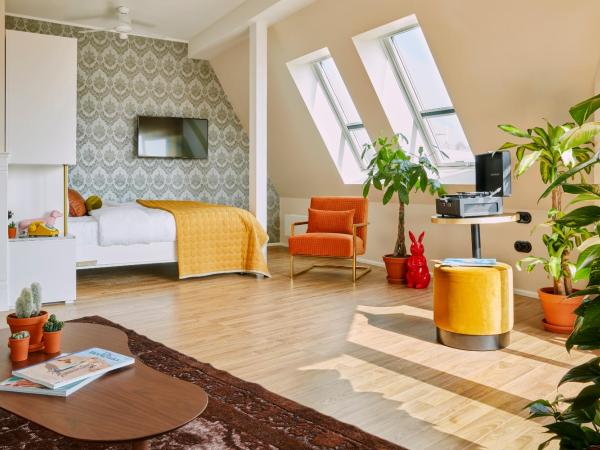 Max Brown Hotel Ku'damm, part of Sircle Collection : photo 1 de la chambre suite