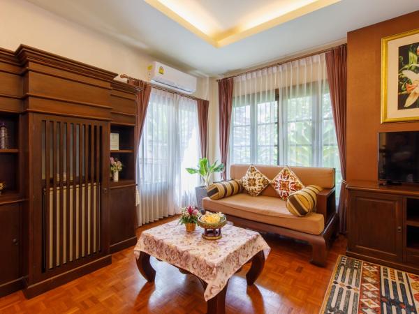 Vdara Pool Resort Spa Chiang Mai : photo 9 de la chambre chambre familiale avec baignoire