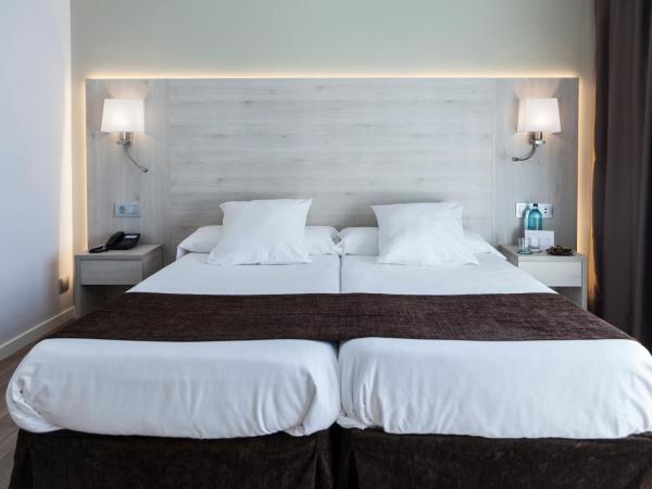 Hotel Helios Lloret : photo 3 de la chambre chambre double ou lits jumeaux