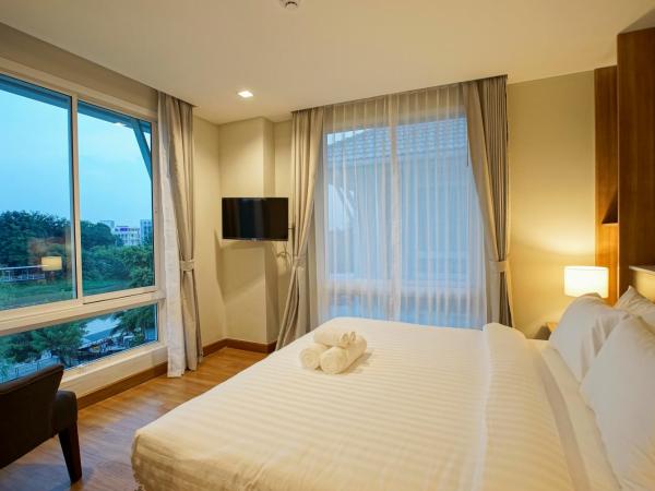 Nantra Chiangmai Riverfront Hotel : photo 1 de la chambre chambre double - vue sur fleuve