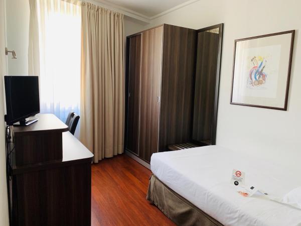 Hotel Yoldi : photo 1 de la chambre petite chambre simple