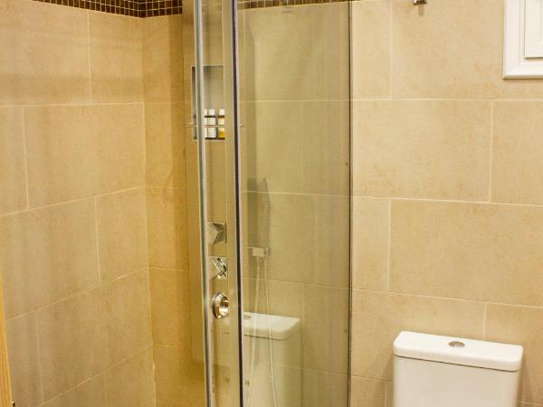 12 Keys Athens Apartments : photo 3 de la chambre chambre double