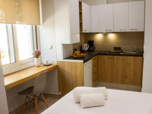 12 Keys Athens Apartments : photo 5 de la chambre chambre double