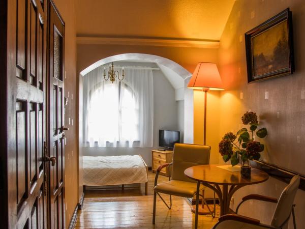 Hotel Daria Dworek Myśliwski : photo 2 de la chambre chambre double