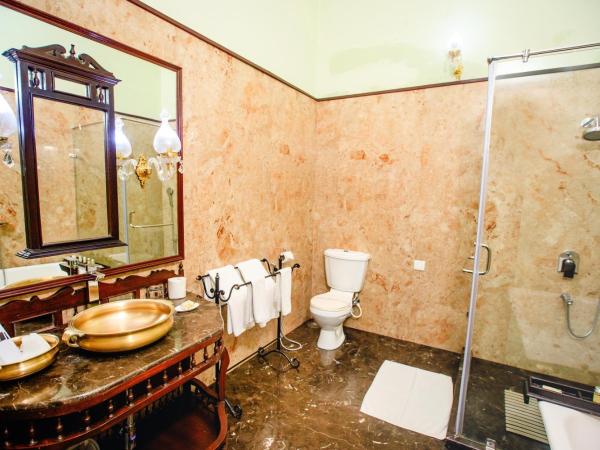 The Grand Imperial - Heritage Hotel : photo 8 de la chambre chamber of prince with 25% discount on food, laundry and spa