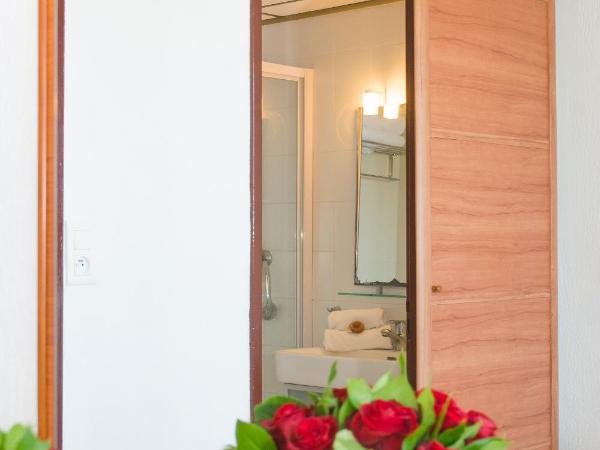 Hotel Roc E Mare : photo 1 de la chambre chambre double roc - vue sur jardin