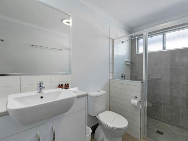 Discovery Parks - Byron Bay : photo 8 de la chambre deluxe lakeside 2 bedroom - sleeps 6