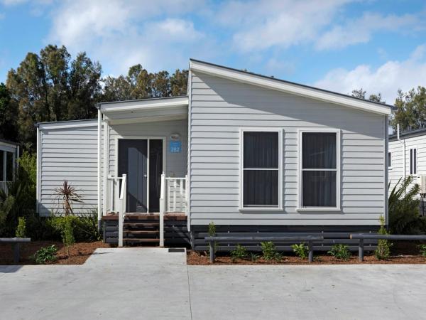 Discovery Parks - Byron Bay : photo 2 de la chambre deluxe lakeside 2 bedroom - sleeps 6